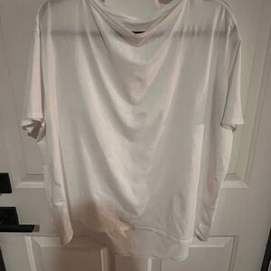 Lululemon Back in Action Short Sleeve Tee